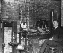 Ernest Rutherford &copy; Mus&eacute;e McCord
