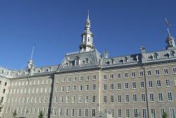 Pavillon du S&eacute;minaire de Qu&eacute;bec o&ugrave; est d'abord &eacute;tabli l'Universit&eacute; Laval, photo Alain Couillard